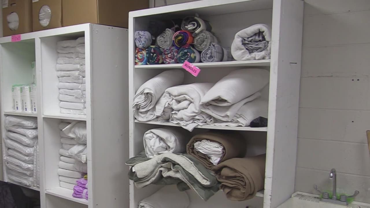 Piden donación de cobijas para los más necesitados en esta época invernal