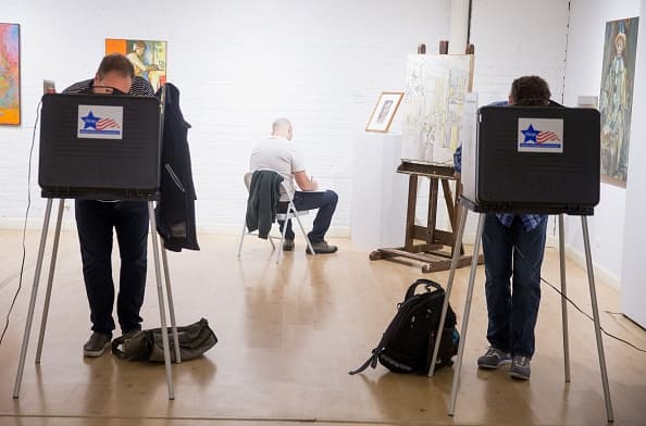 No hay pretexto para no cumplir con el deber ciudadano y en Chicago hay casillas electorales prácticamente en todas partes, hasta en los museos.