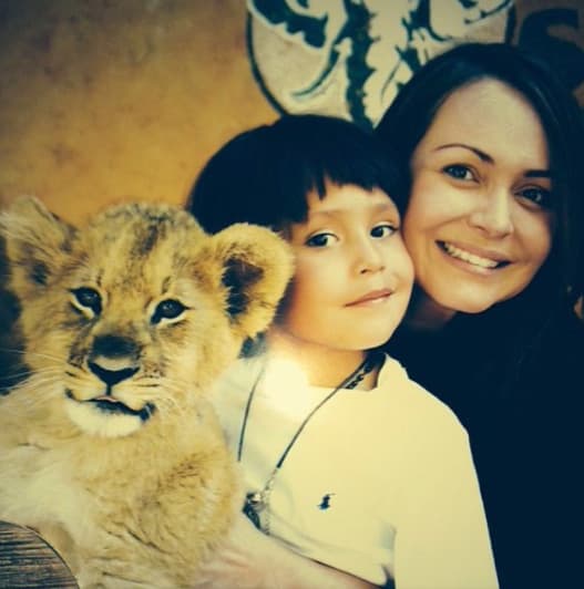 Aunque la relación entre la actriz y el empresario parecía estable, todo se derrumbó cuando ella estaba en el séptimo mes de embarazo, pues él desapareció.