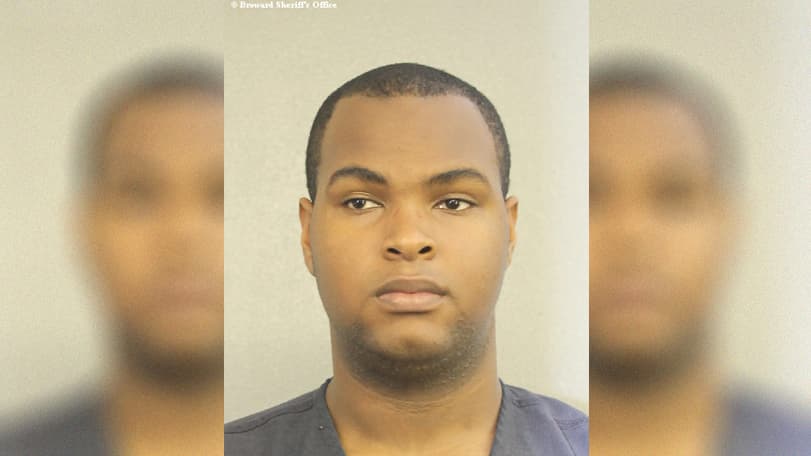 Despiden a policía de Broward por supuestamente extorsionar a hombre con favores sexuales