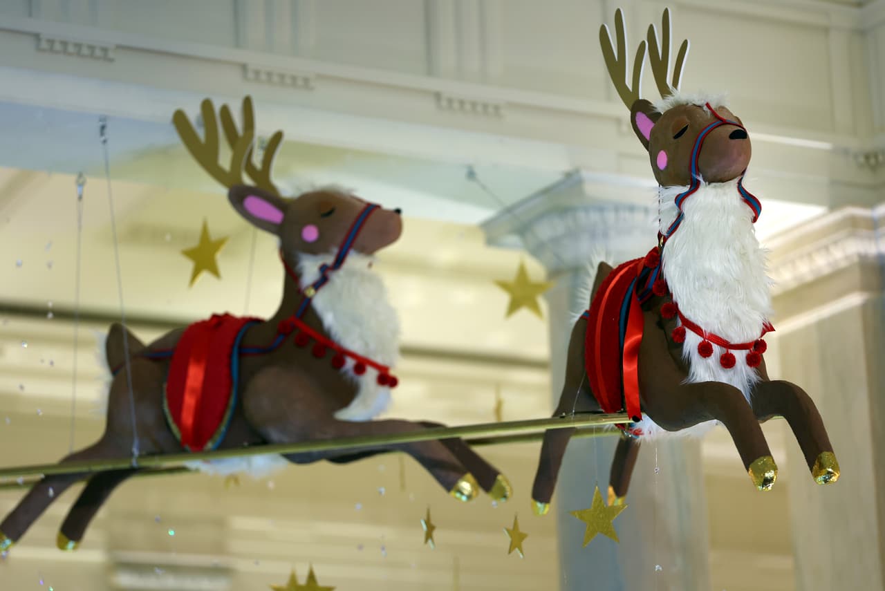 En el Comedor Estatal esta Navidad se ha instalado el taller de Santa Claus.
<br>