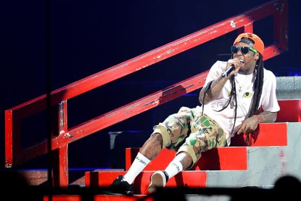 La demanda fue por 51 millones de dólares, y todo por un supuesto incumplimiento de pago que no le hizo la casa discográfica.