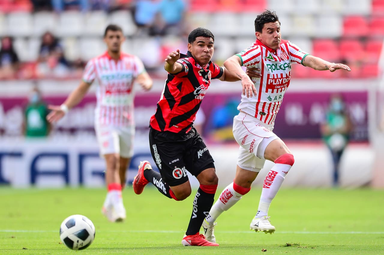 Luis Garcia, Maximiliano Salas y Alan Medina fueron los encargados de marcar en la victoria 3-0 de Necaxa sobre Tijuana.