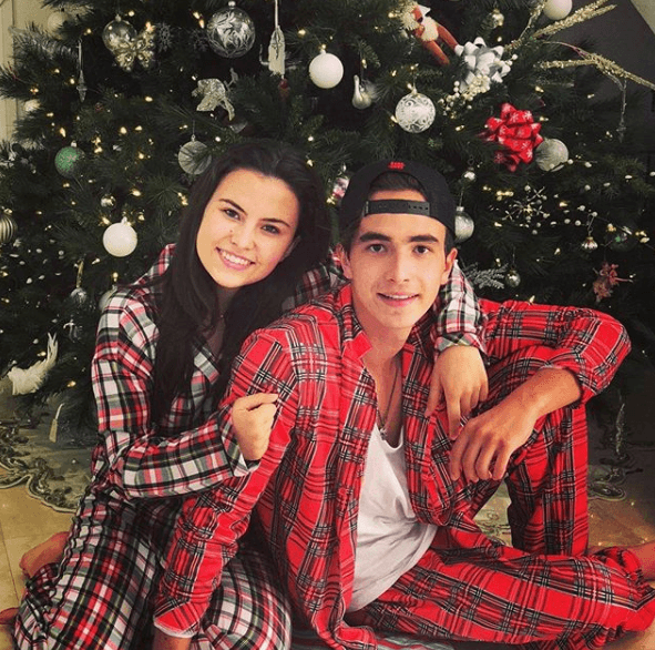 Billy Rovzar 
<b>se casó en el año 2000 con Fernanda Gamboa</b>. Fruto de esa relación nacieron Max (18 años) y Alexandra (16); sin embargo, se divorciaron cinco años después.