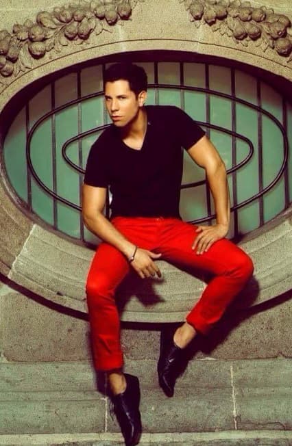 Christian Chávez también se separó de su pareja, B.J. Murphy, con el que estuvo casado por cuatro años.