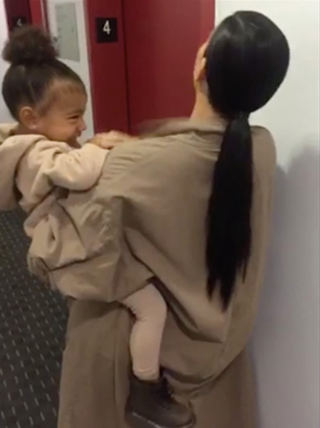 ¡Cute! La risita de North.