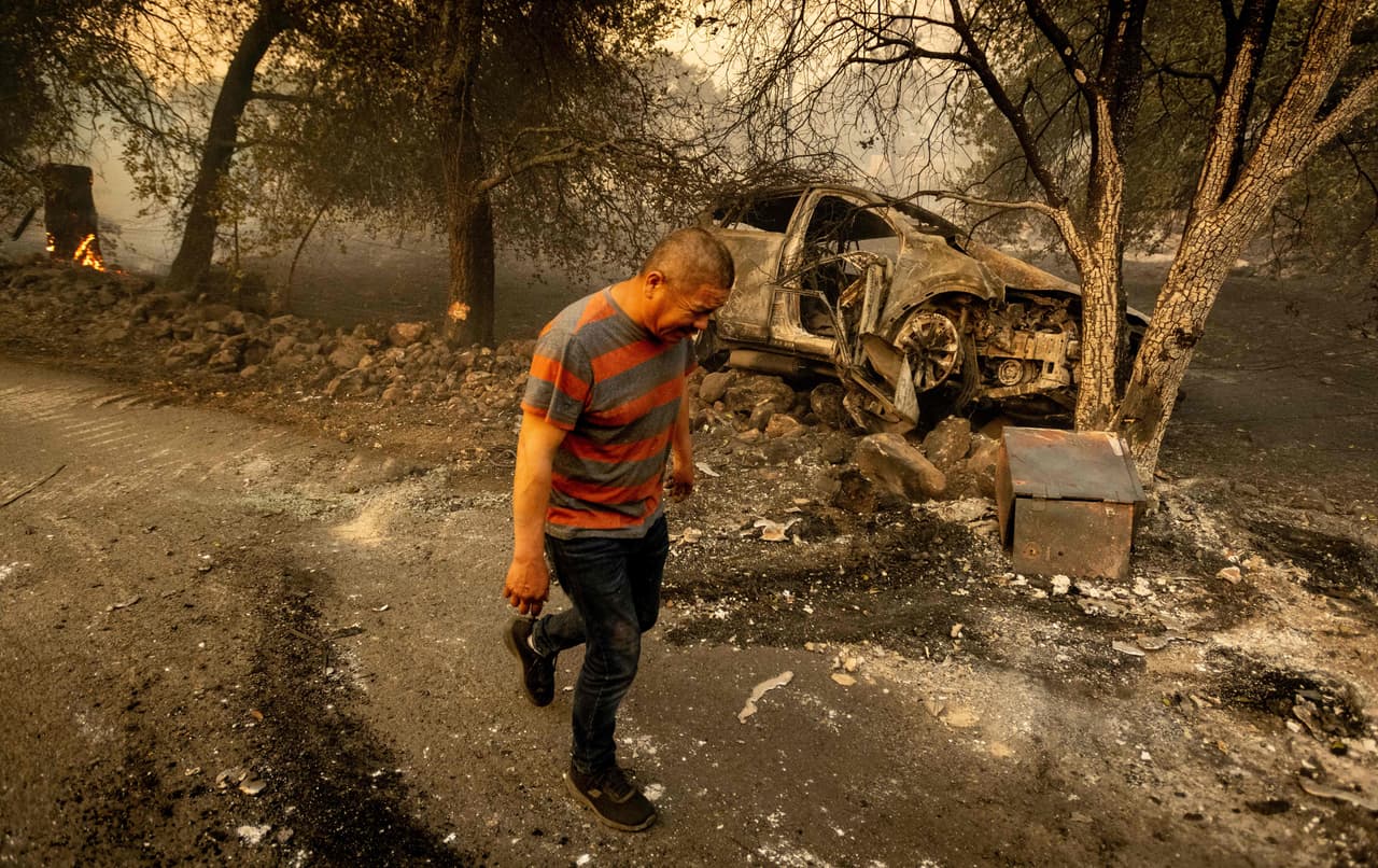 Osvaldo Ramírez fue uno de los miles de evacuados de la ciudad de Santa Helena debido al avance del incendio Glass. Su vehículo quedó completamente calcinado por las llamas y además perdió $8,000 de dinero en efectivo.