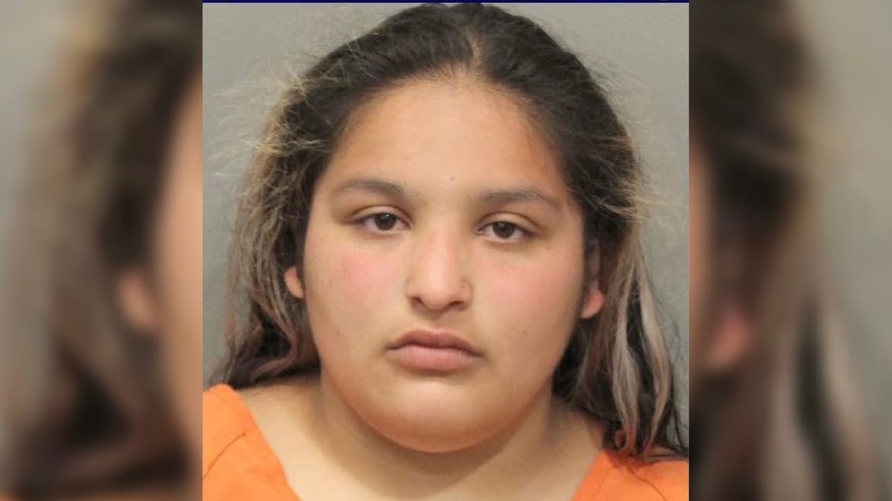 Otra de las arrestadas, Nuvia Gonzales-Loya le fijaron $7,500