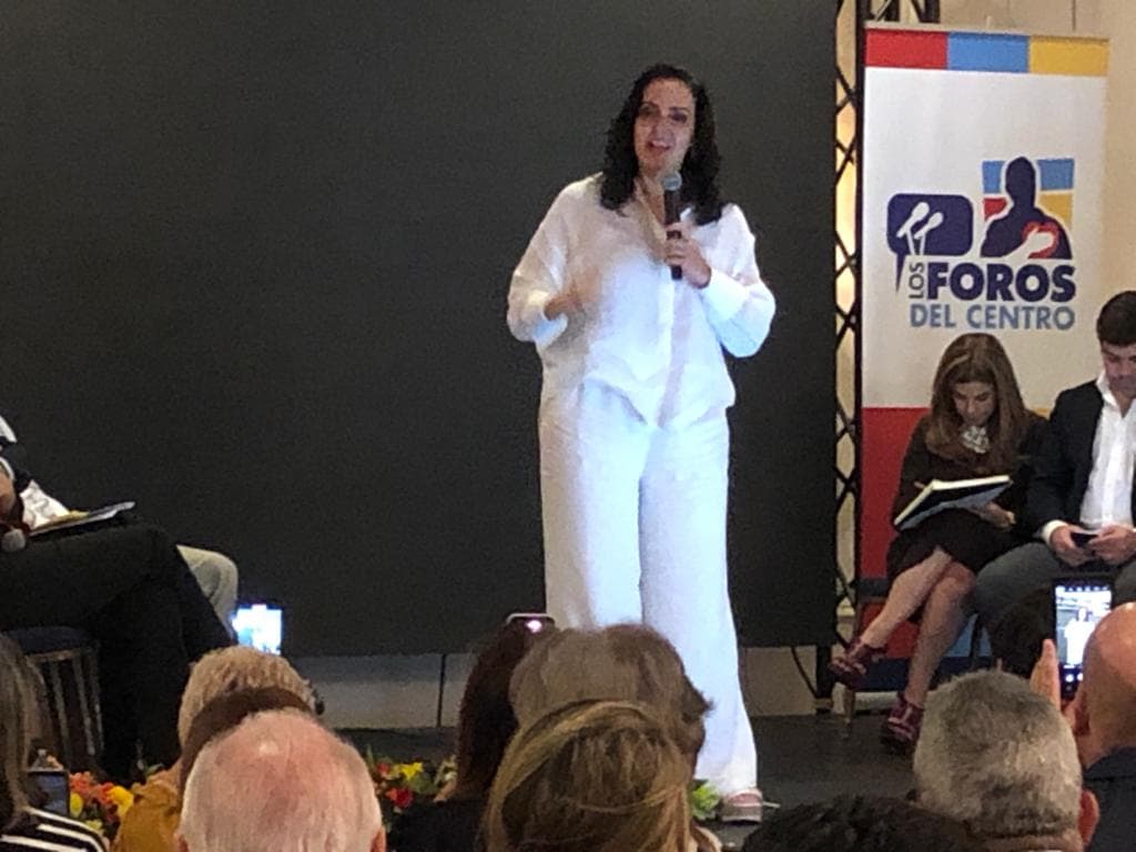 La senadora María Fernanda Cabal, habló de cómo gobernaría de ser elegida presidente de Colombia.