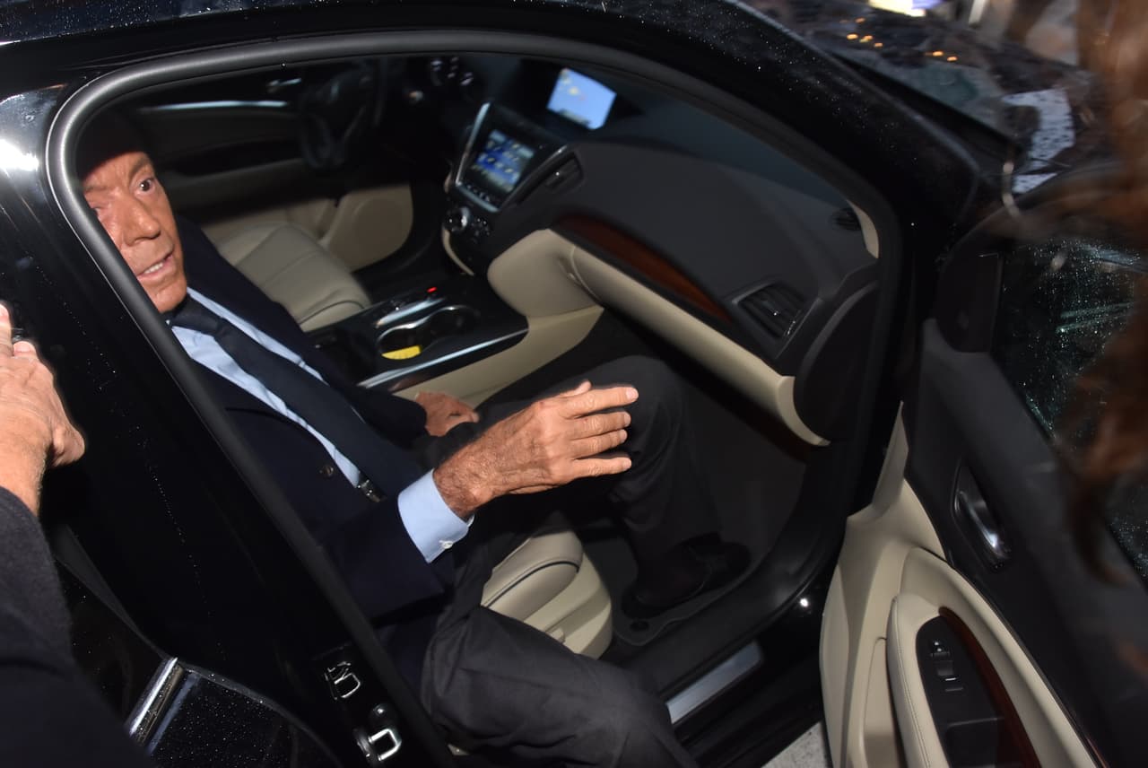 Lamentablemente no fueron sus famosos hijos, pero sí estuvo lleno de amigos y fanáticos.