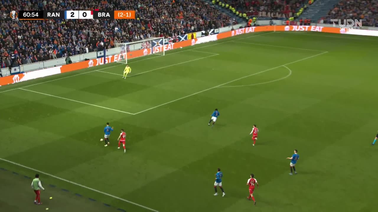 ¡TIRO ATAJADO! disparo por Ricardo Horta.