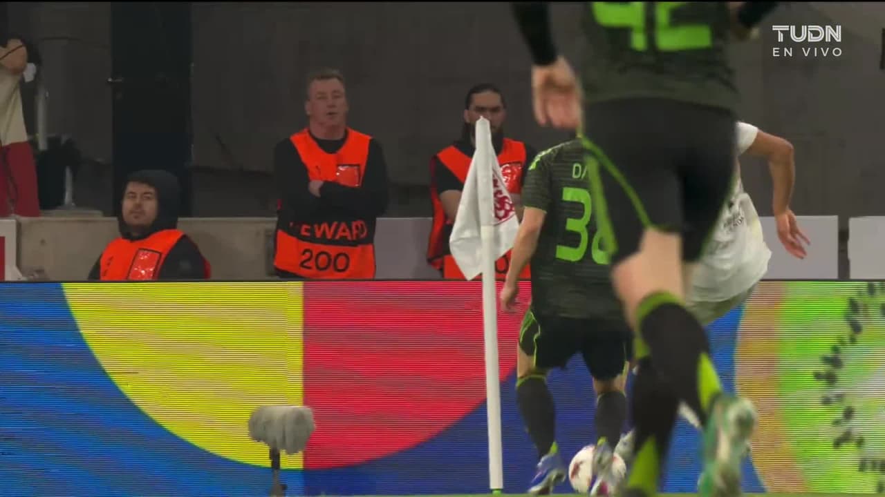 ¡TIRO ATAJADO! disparo por Badredine Bouanani.