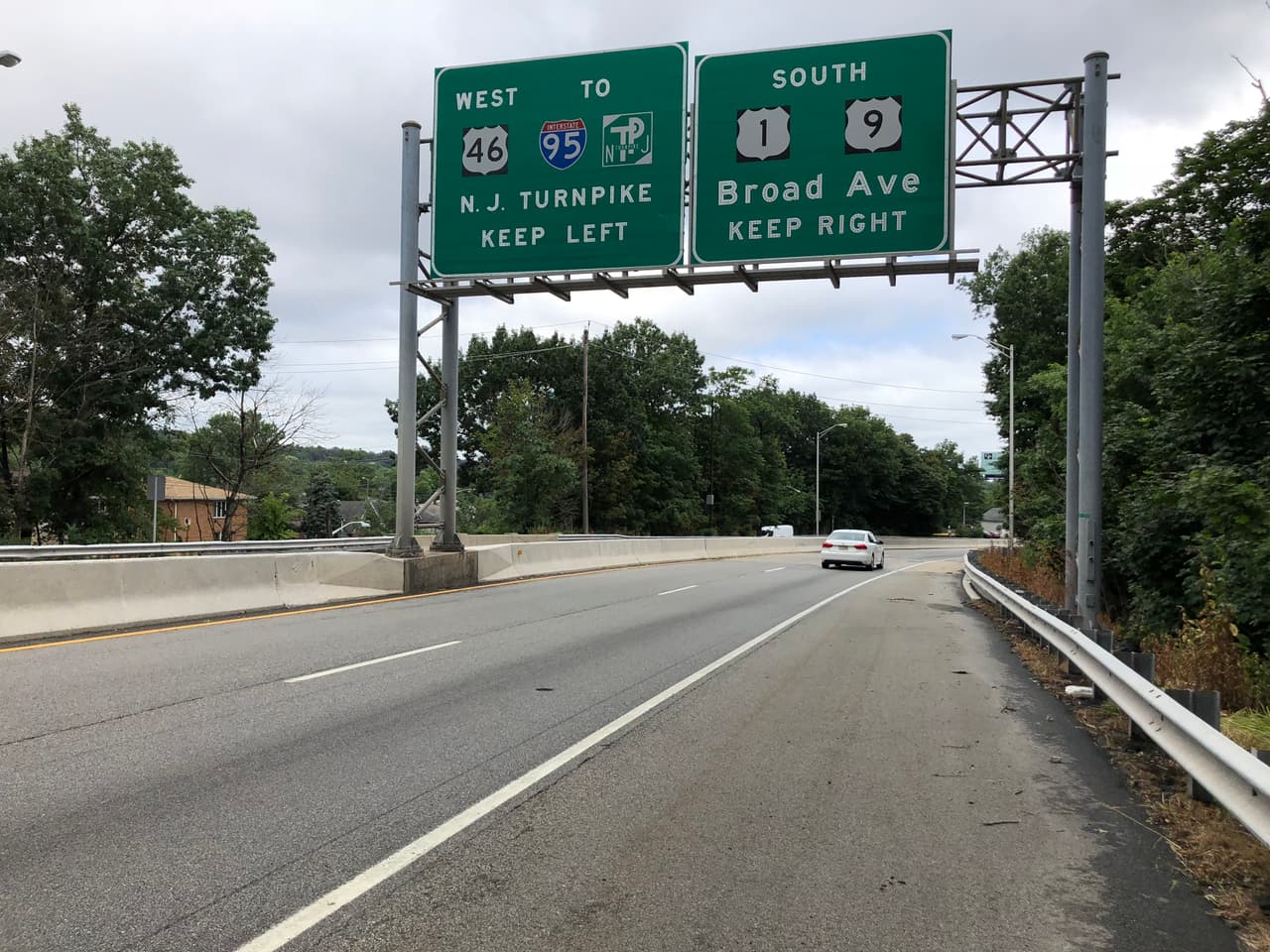 <b>05. Ruta 9</b>
<br>
<br>Esta peligrosa registró 4,405 accidentes el año pasado, de los cuales una cuarta parte resultaron en lesiones. El tramo de tres millas en Old Bridge que incluye un cruce con la Ruta 18 registró el mayor número de choques.