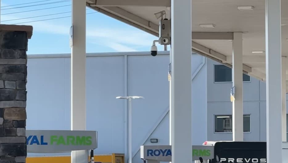 La familia dice que la autoridad le informó que su pariente fue herido por un hombre afroamericano mientras este se encotnraba en el auto alrededor de las 7 de la tarde del 16 de septiembre pasado.