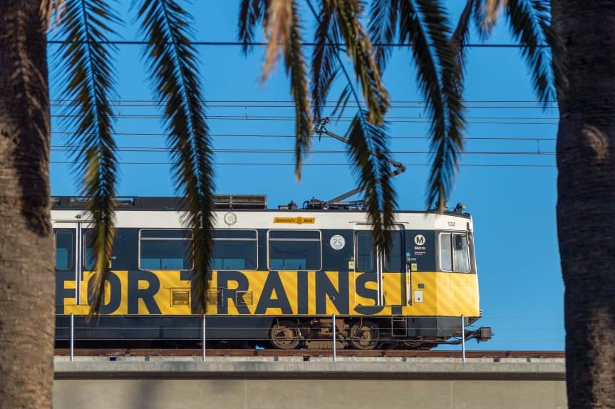 El tren llegará a la playa a partir de este viernes