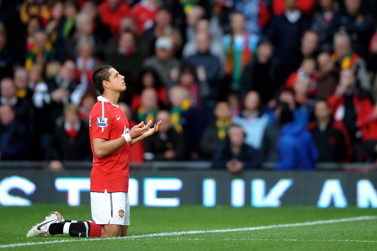'Chicharito' agradece el apoyo que recibió en el Manchester United con mensaje en redes