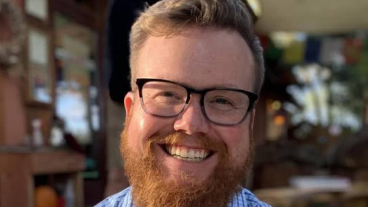 Muere alcalde de Green River en choque de frente con un camión