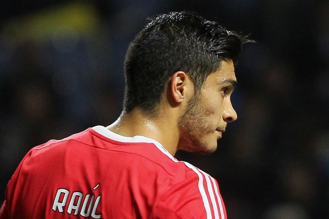 El técnico de Benfica satisfecho por desempeño de Raúl Jiménez