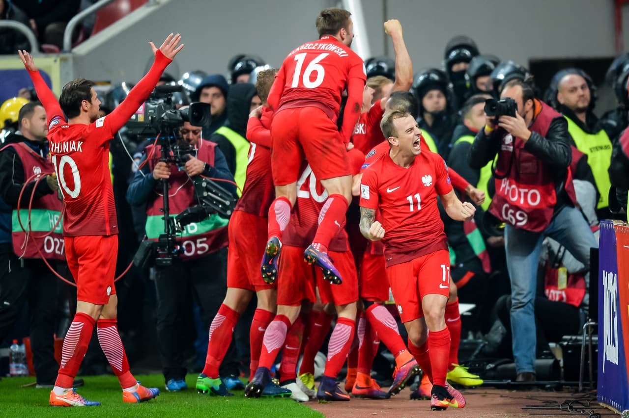 UEFA - Polonia: la selección polaca es líder del grupo E con 10 puntos y por el momento tiene su tiquete directo a Rusia.