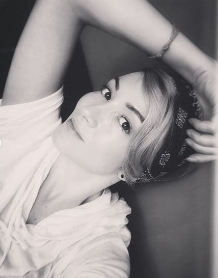 Ante la salida de Zuria Vega y Daniel Arenas de la telenovela 'Mi marido tiene más familia', la actriz Laura Vignatti habló de la manera en que esto le ha afectado.