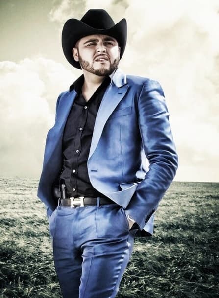 Gerardo Ortiz es acusado de incitar el feminicidio en su video musical 'Fuiste Mía'