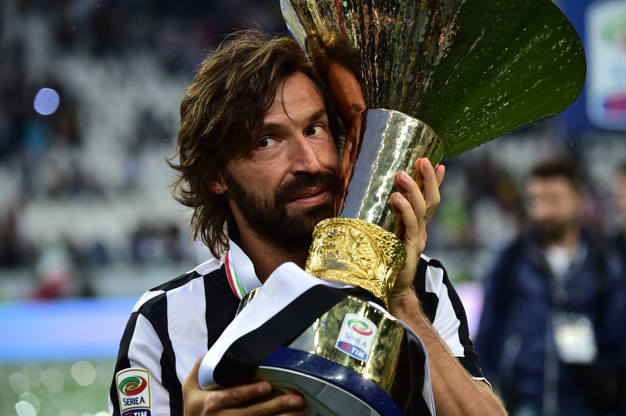 Andrea Pirlo tuvo una carrera brillante desde el título mundial con Italia en 2006 hasta los títulos de Mundial de Clubes, Champions League y torneos de Liga de Italia con diferentes equipos.