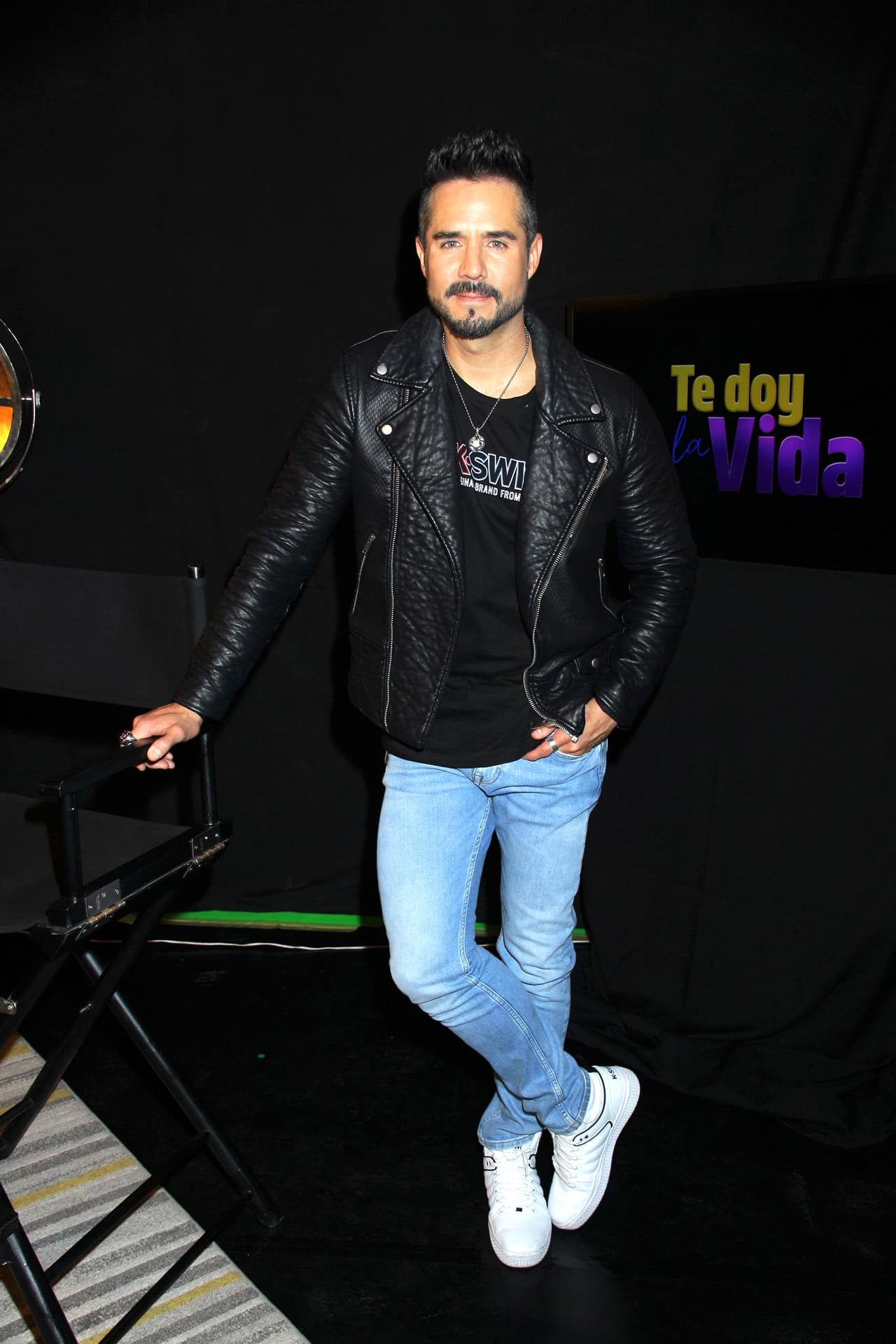 Antes de dejarse ver cercano a Lu Sismondi en su celebración de cumpleaños, el también músico la había halagado en Instagram.