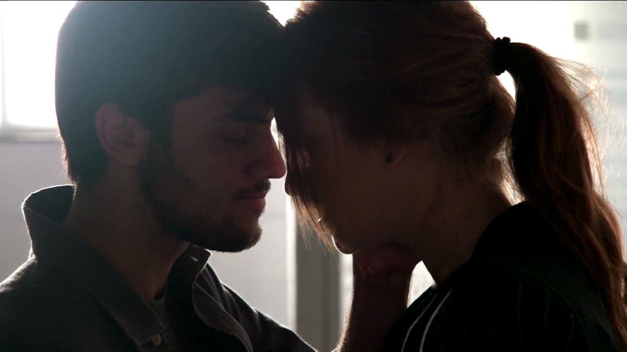 Un regalo que Jonathan le dio a Eliza la conmovió completamente y revivió el amor que pensaron perdido al grado de casi besarse.