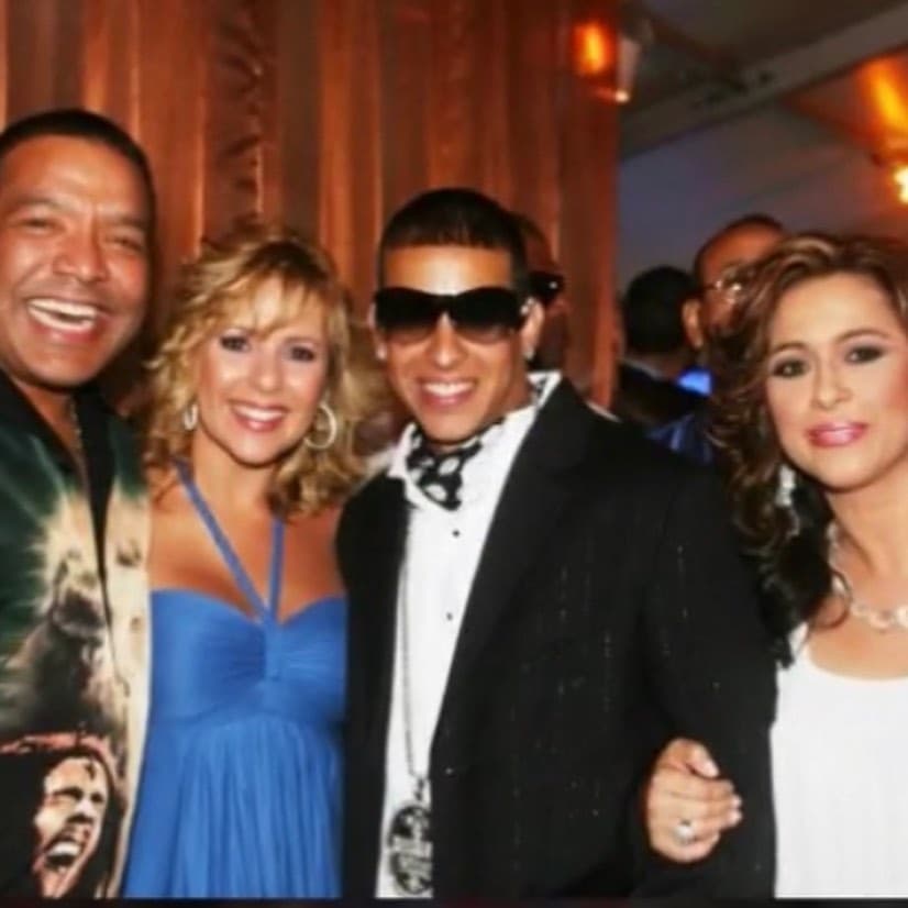 En los 23 años del show también han desfilado grandes personalidades, entre ellos Daddy Yankee. Neida Sandoval aún guarda recuerdos con el artista que ha estado presente en las últimas décadas.