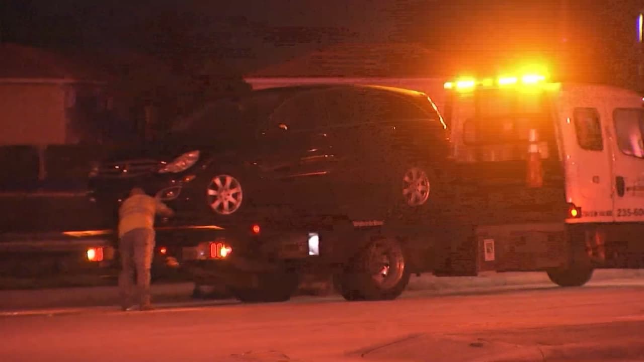 La mujer dijo a las autoridades que dos hombres la habían interceptado, le habían pedido dinero y drogas y como no pudo darles nada se llevaron al menor.