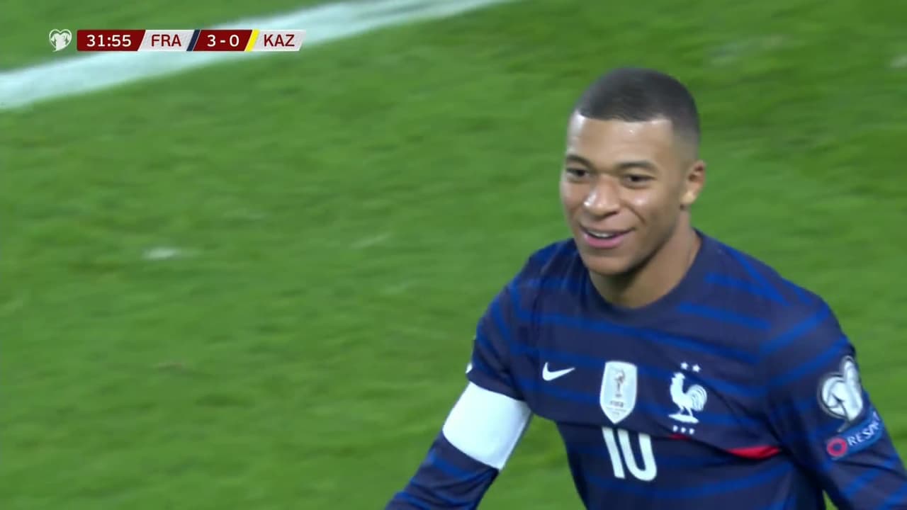 ¡Hat-trick! Mbappé está perfecto y manda el 3-0 de Francia al fondo