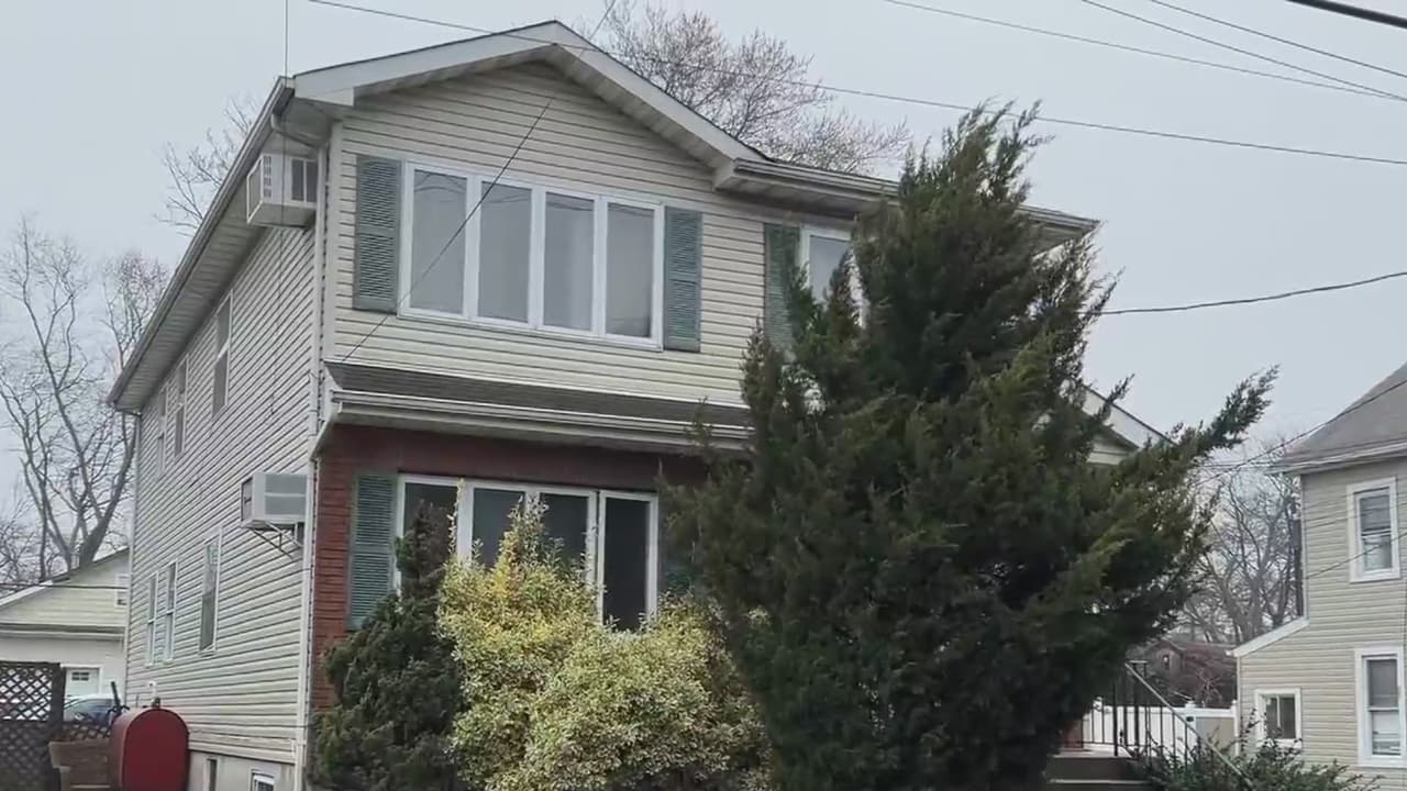 Arrestan a 4 personas en relación con hallazgo de cadáveres desmembrados en Long Island