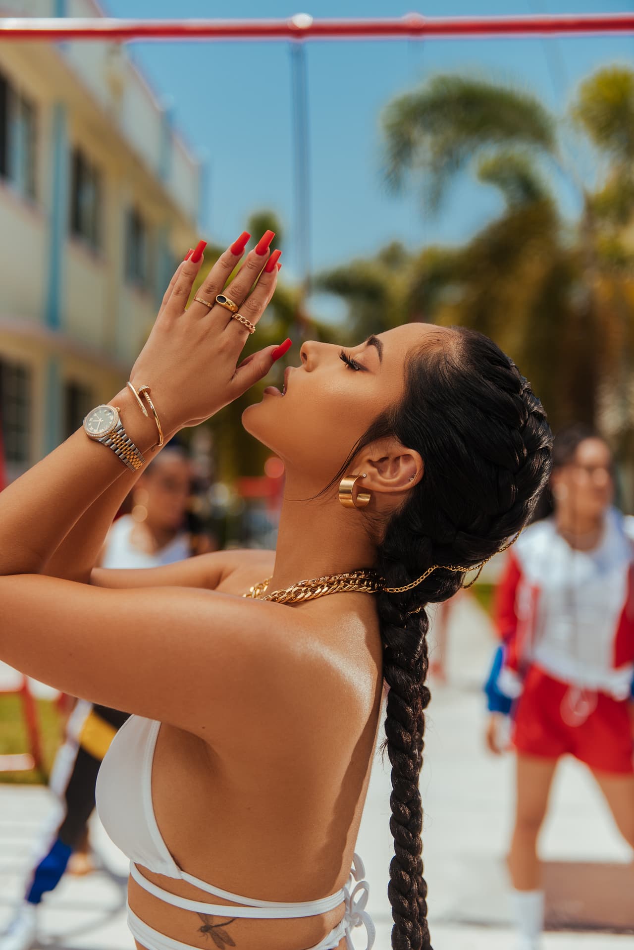 La cantante estuvo nominada este año a 3 categorías. Se llevó a casa Girl Power por la canción 'Ram Pam Pam' junto a Becky G y al escenario subió a recoger su premio por Ayudando a sus fans.