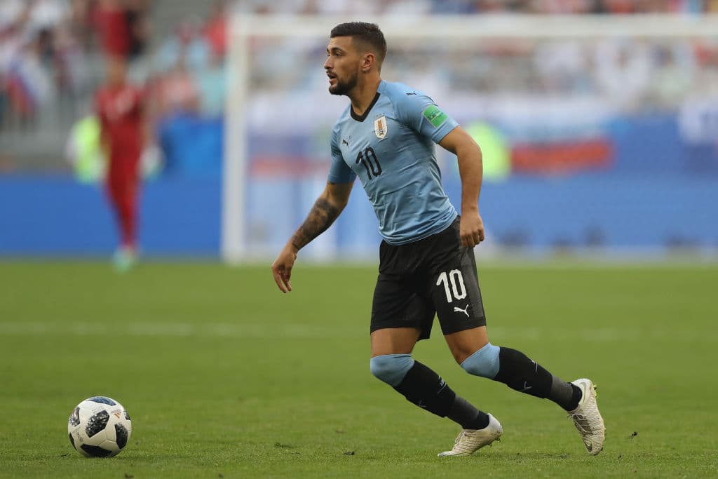 Giorgian De Arrascaeta (mediocampsita), 24 años. El jugador del Cruzeiro también tuvo un Mundial irregular, pero tiene gran habilidad para generar juego ofensivo.