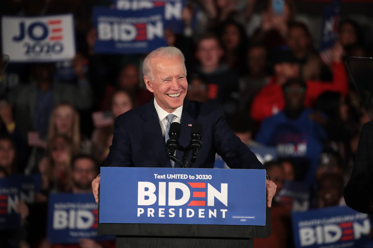 Joe Biden gana la primaria en Illinois afianzando su camino hacia la nominación demócrata