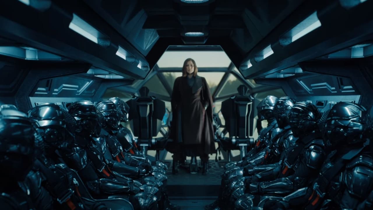 Maya Sorian, interpretada por Catherine Keener, es la villana de 'The Adam Project' en Netflix.