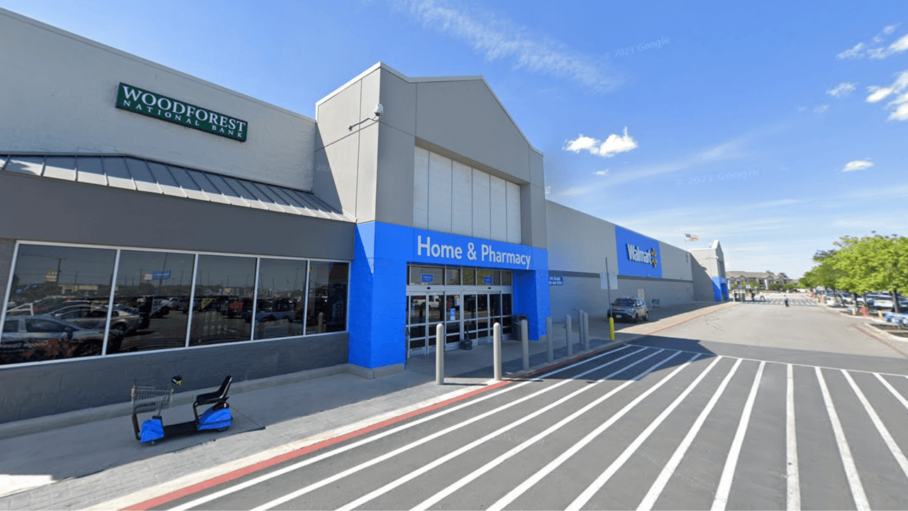 Esto se sabe de un tiroteo que ocurrió en un hogar y por el que evacuaron un Walmart