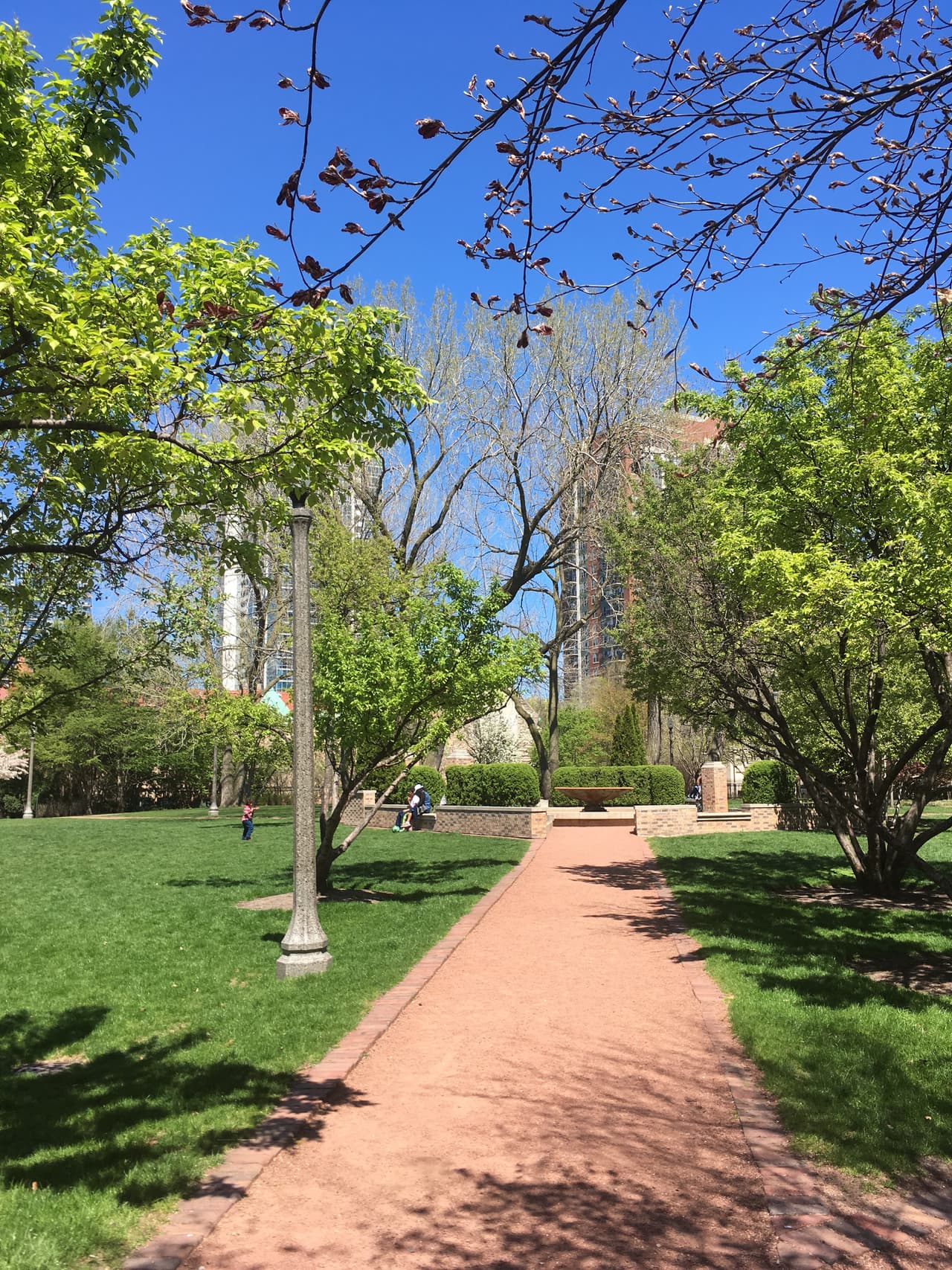 La casa es un museo que ofrece visitas guiadas los miércoles, viernes y sábado a la 1 pm y 2:30 pm. Estos paseos son gratuitos y el máximo de personas en el grupo es de 15.