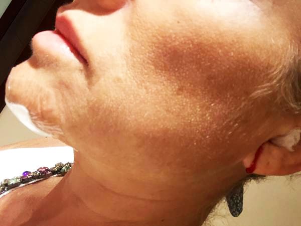 El festejo llegó días después de que sufrió un tremendo accidente en plenas grabaciones.