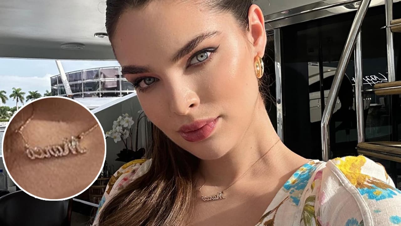 Esta es la otra foto que Nadia Ferreira publicó en Instagram y en la que se aprecia con un acercamiento el nombre de "Marco" en la cadena que lleva puesta.