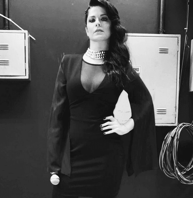 Ella también participó en la superproducción 
<b>‘Los diez mandamientos’</b> como 
<b>Jacobed</b> en la etapa joven.