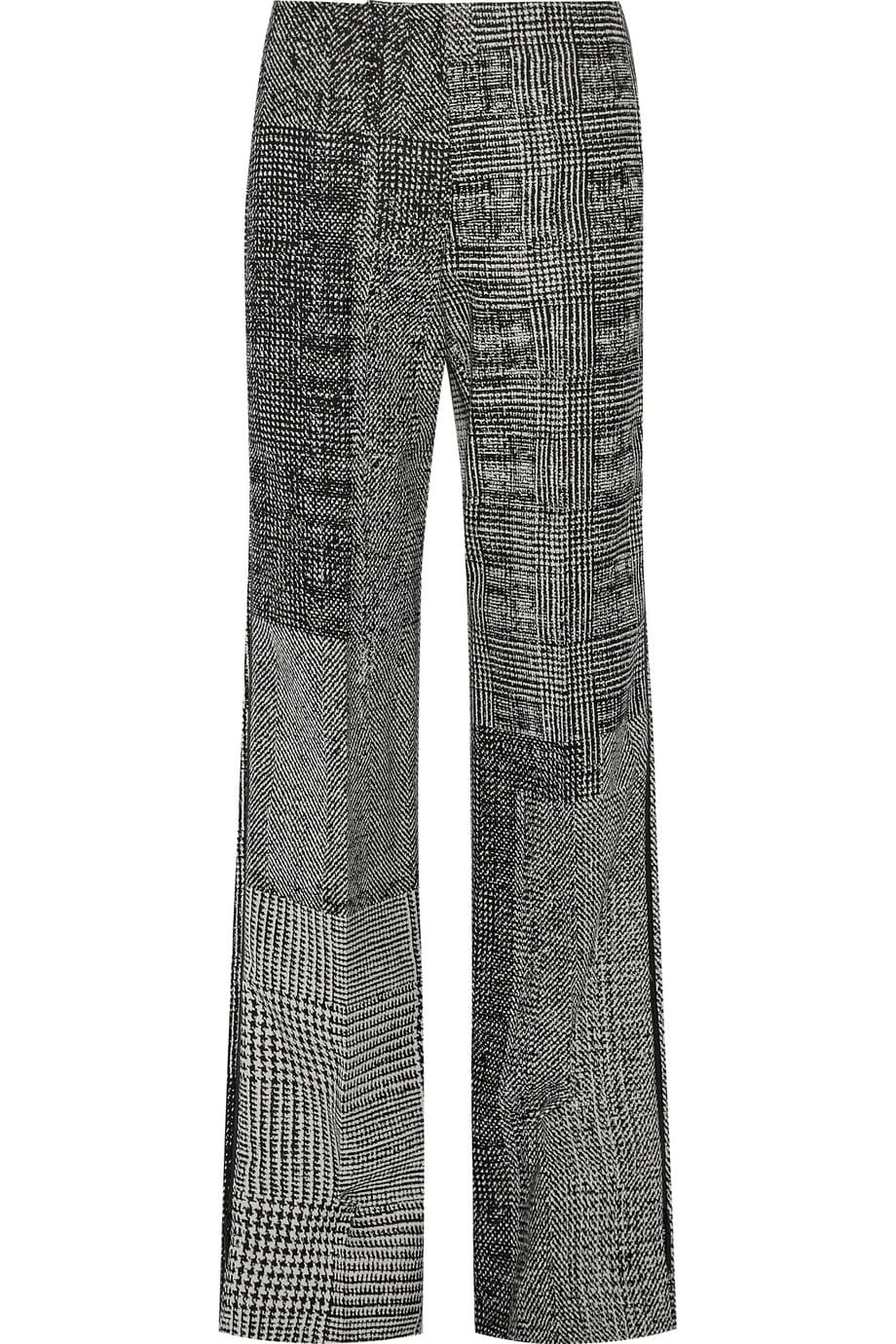 Unos pantalones de paño tipo Príncipe de Gales o 'gallinetos' son una de esas prendas de otras décadas que son ideales para cualquier situación formal. Los más apetecibles, unos de bolsillos laterales y bota muy recta. (Jason Wu)