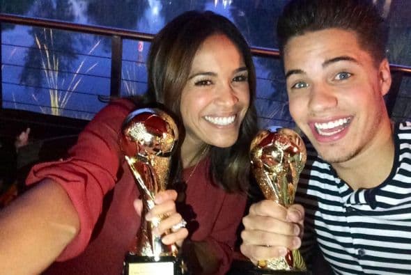 "Equipo campeón con mi @KarlaMartinezTV", dijo William. (Julio 19, 2014)