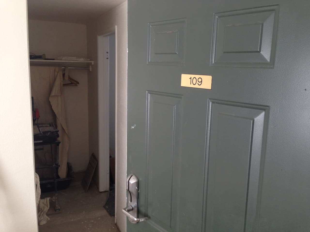 La habitación 109 fue habitada por la pareja que presuntamente asesinó a una niña de cuatro años.