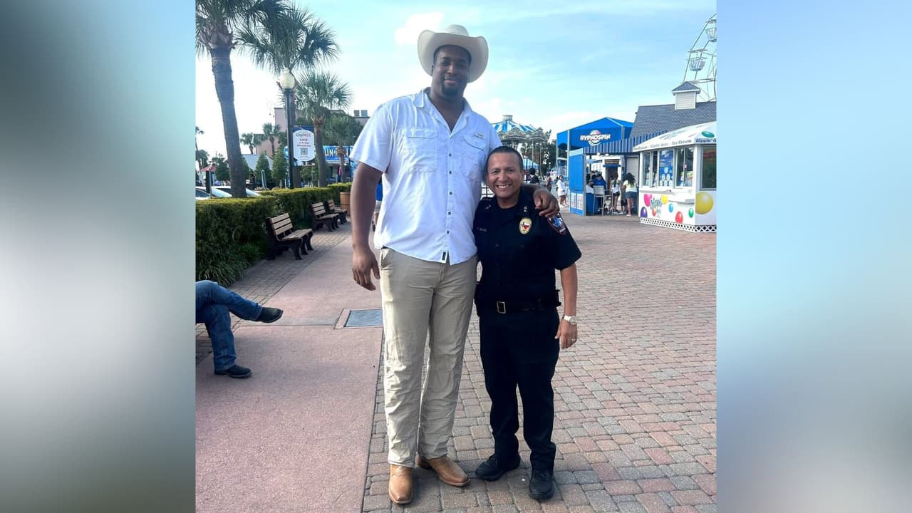 El policía más alto de EU está en Houston y ahora busca una patrulla que se ajuste a su tamaño