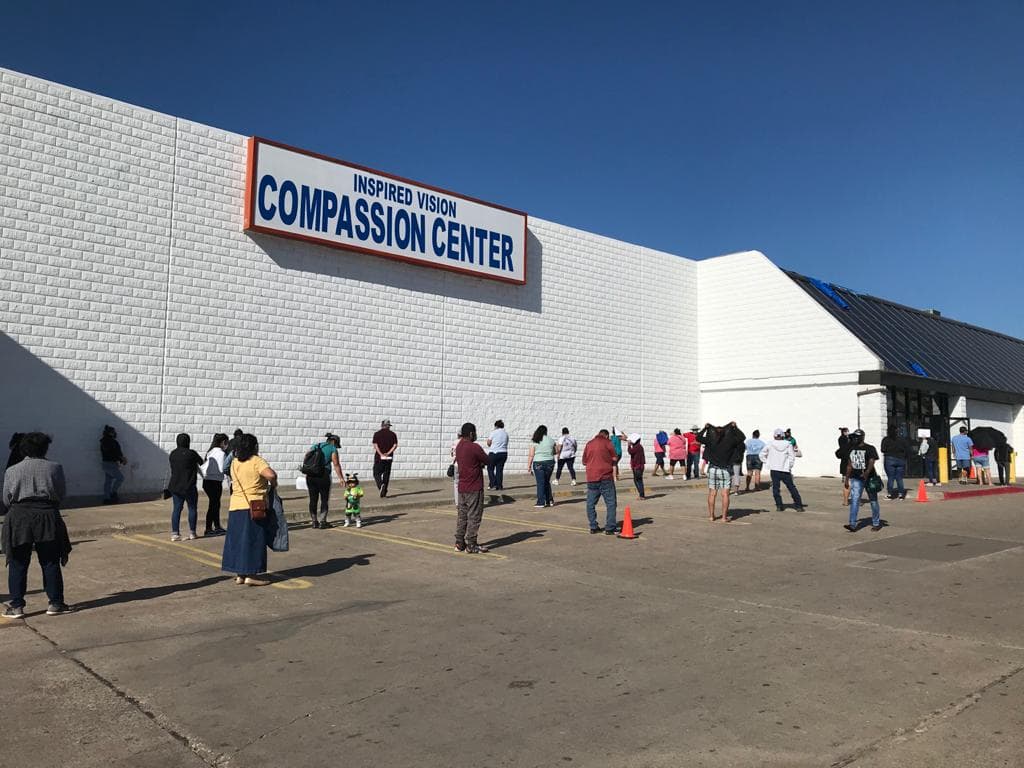 Antes del coronavirus atendían normalmente a unas mil diarias, pero ahora alcanzan hasta las 1900.
<br>