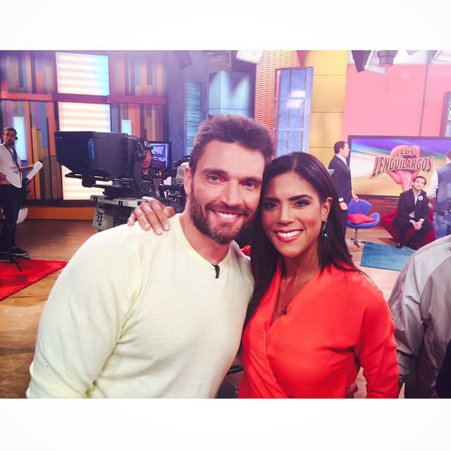 En cada ocasión que Francisca se reencuentra con Julián Gil, 'Mela La Melaza' pierde el control. Con su personaje, Francisca no solo logró darle un beso al galán de telenovelas, sino que hasta le propuso un trabajo en Hollywood.