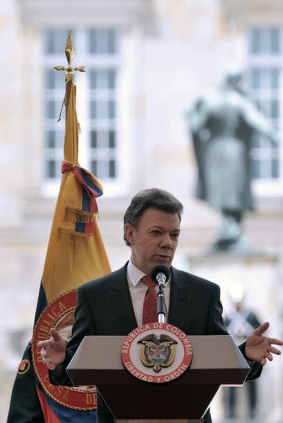 Este sábado Santos, tras dos días de evaluación por el alto gobierno de la gestión de estos tres meses, anunció que priorizará "el empleo, la pobreza y la seguridad", para "entregar un país con el desempleo en un dígito (actualmente 10.6 por ciento), y con menos pobreza", dijo.