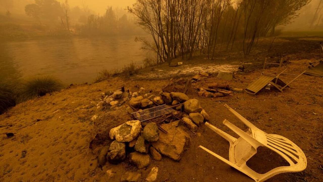Hasta el momento ha quemado 56,165 acres y todavía no se ha podido contener.