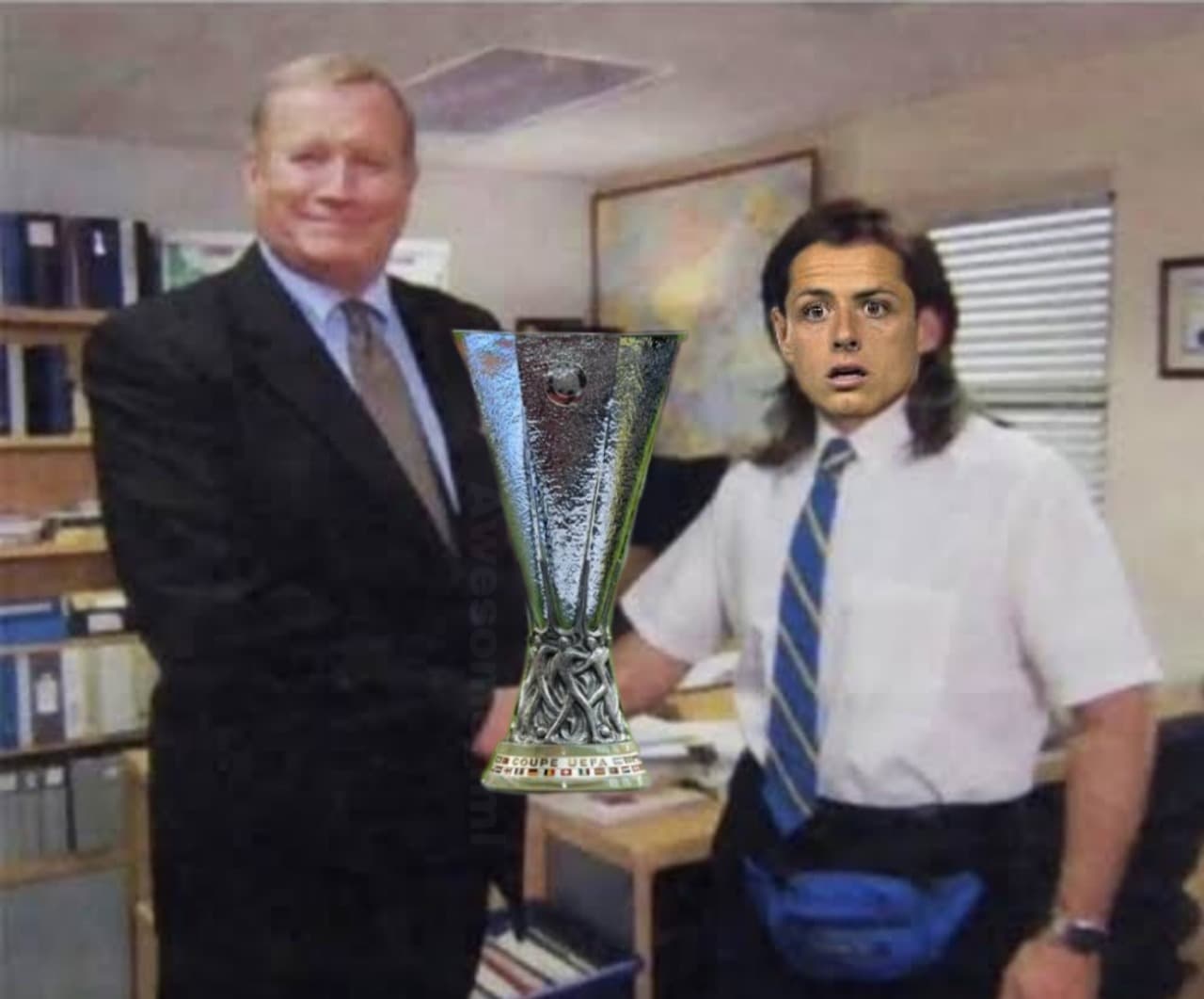 ‘Chicharito’ no se salvó y fue blanco de los memes que circulan en redes sociales.